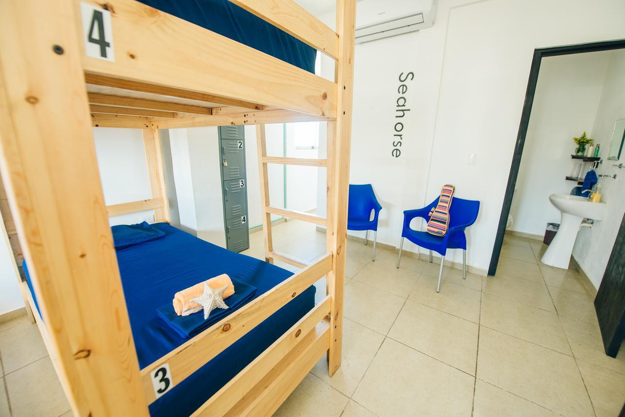The Mermaid Hostel Beach (Adults Only) Канкун Экстерьер фото