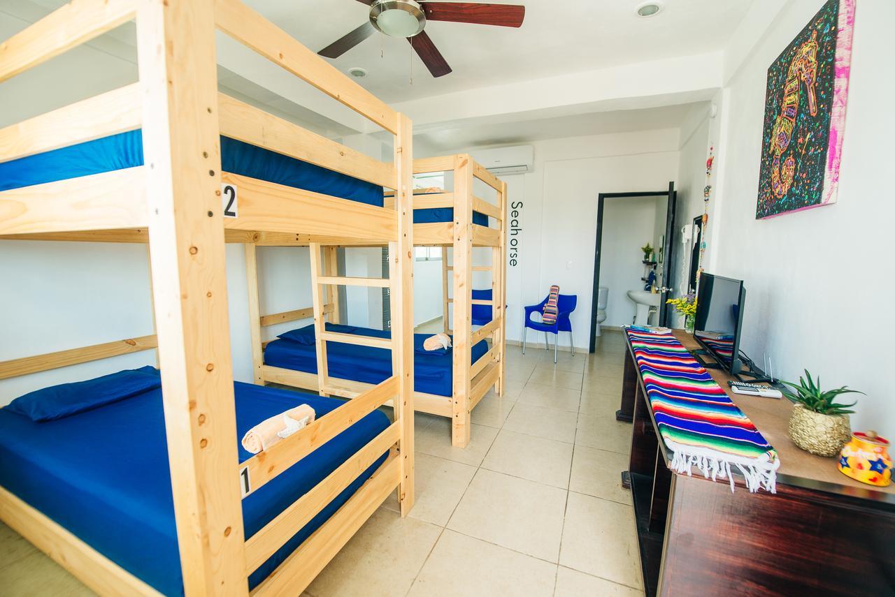 The Mermaid Hostel Beach (Adults Only) Канкун Экстерьер фото